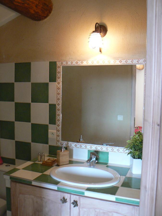Chambres D'Hotes De La Verrerie Lioux Ngoại thất bức ảnh
